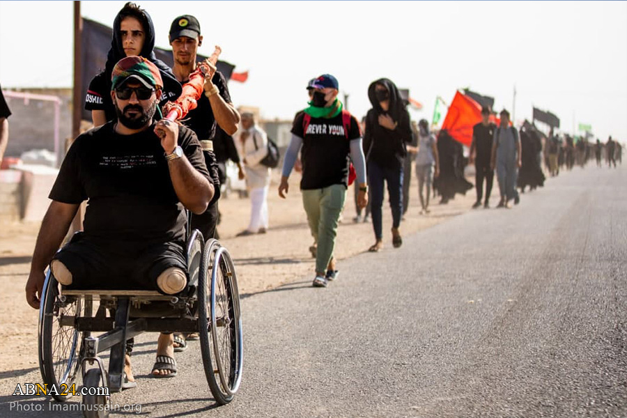 تقارير مصورة / زوار الأربعين يواصلون سيرهم نحو كربلاء المقدسة