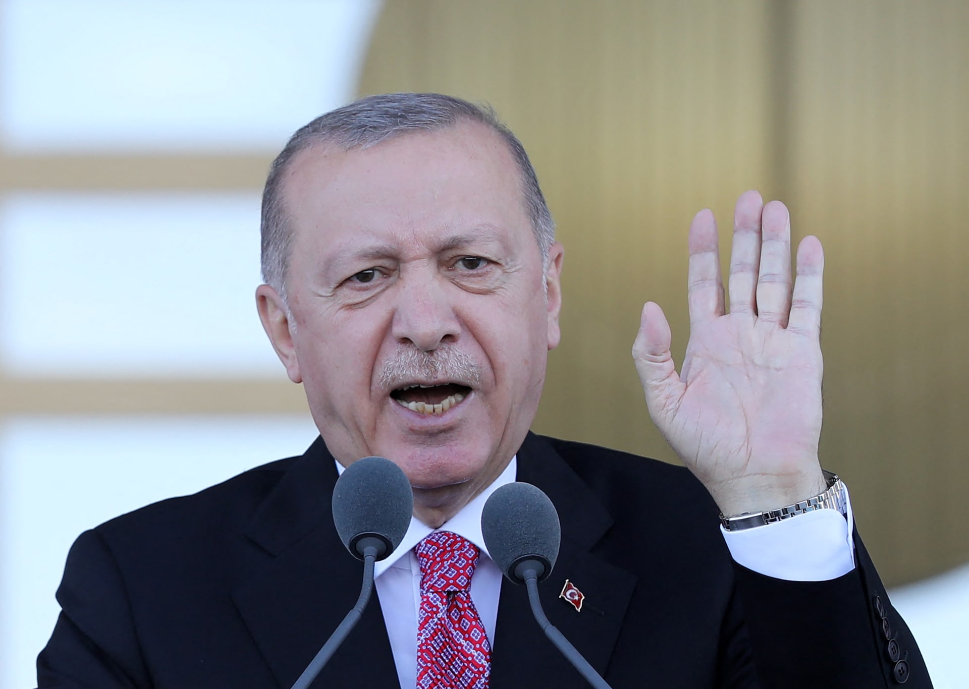 أردوغان: الحكومة السورية تشكل خطرا على تركيا ونتوقع من روسيا نهجا مختلفا