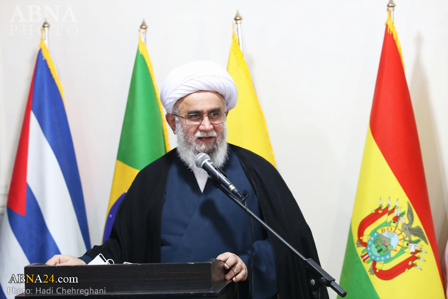 Фоторепортаж / открытие книги фотоальбома Арбаин на испанском языке в присутствии генерального секретаря Ассамблеи мира Ахл аль-Байт (мир им)