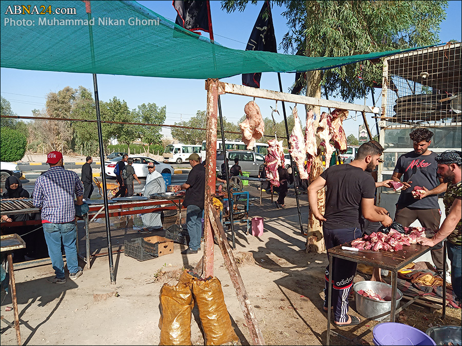 Photos: Distribution of meals among Arbaeen pilgrims