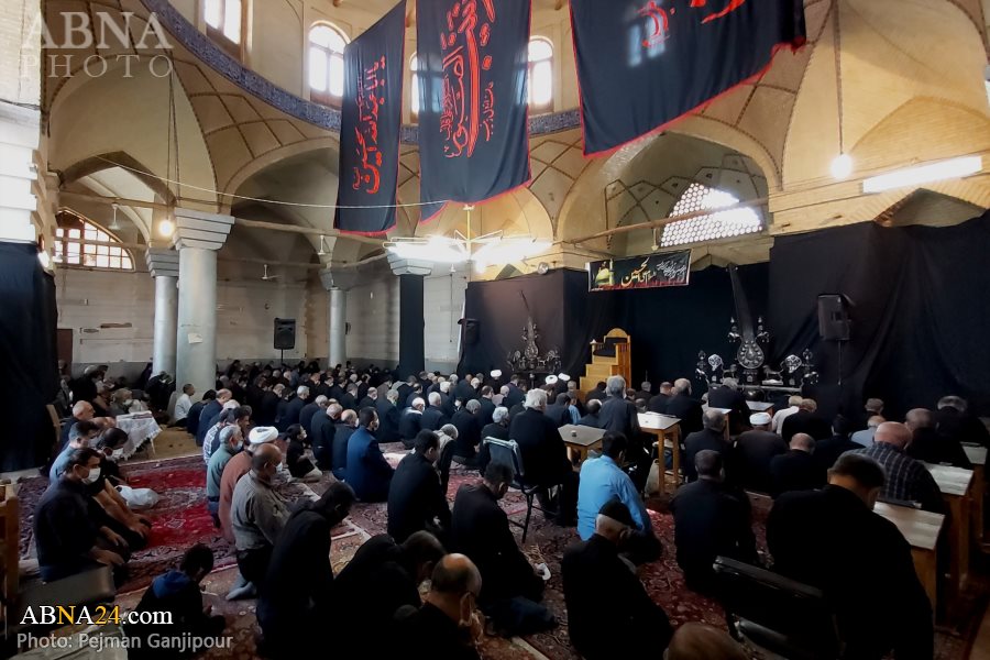 تقرير مصور/ مجلس عزاء أربعينية الإمام الحسين(ع) في باصفهان