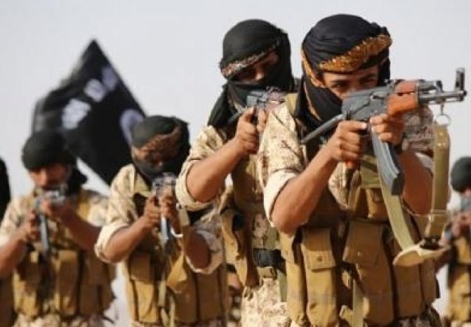 اليمن: التحالف العدوان يجلي عناصر "القاعدة والسلفيين" من مأرب إلى المهرة