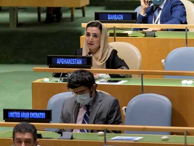 سفيرة أفغانستان لدى واشنطن: أشعر بالذنب تجاه النساء