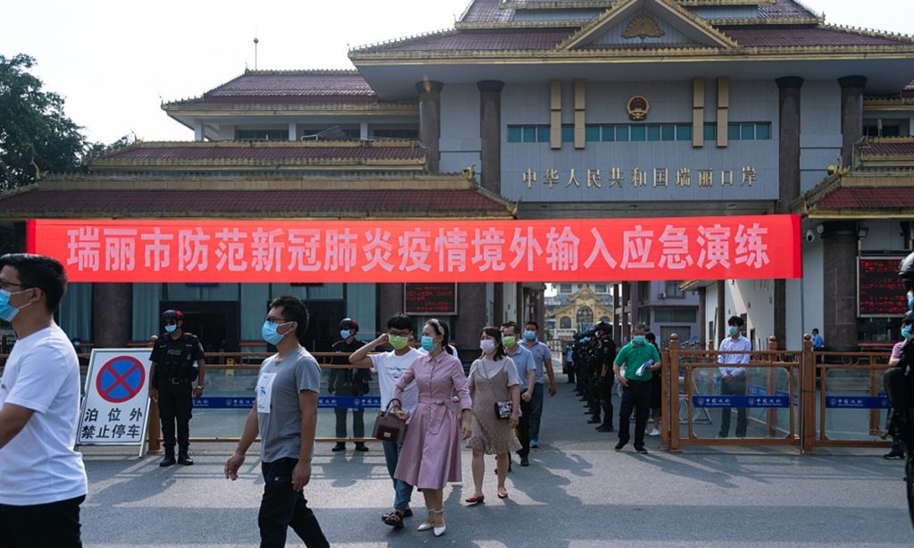 ႏိုင္ငံေရး၊ က်န္းမာေရးျပႆနာမ်ား  ေၾကာင့္ တရားမဝင္ေနထိုင္သည့္ တ႐ုတ္ႏိုင္ငံသားမ်ား ျမန္မာႏိုင္ငံကို စြန႔္ခြာ