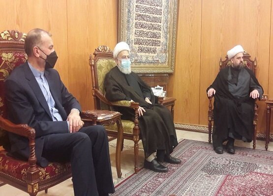 امير عبداللهيان يلتقي باسرة الامام موسى الصدر في بيروت