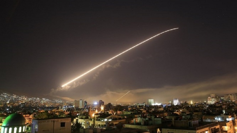 Syrische Luftabwehr vereitelt israelischen Raketenangriff auf Homs