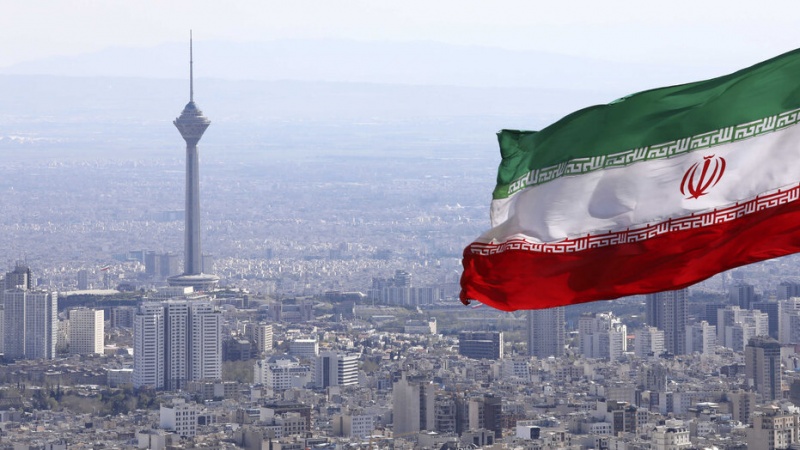 世界銀行「今年のイラン経済の成長率は2.1％」