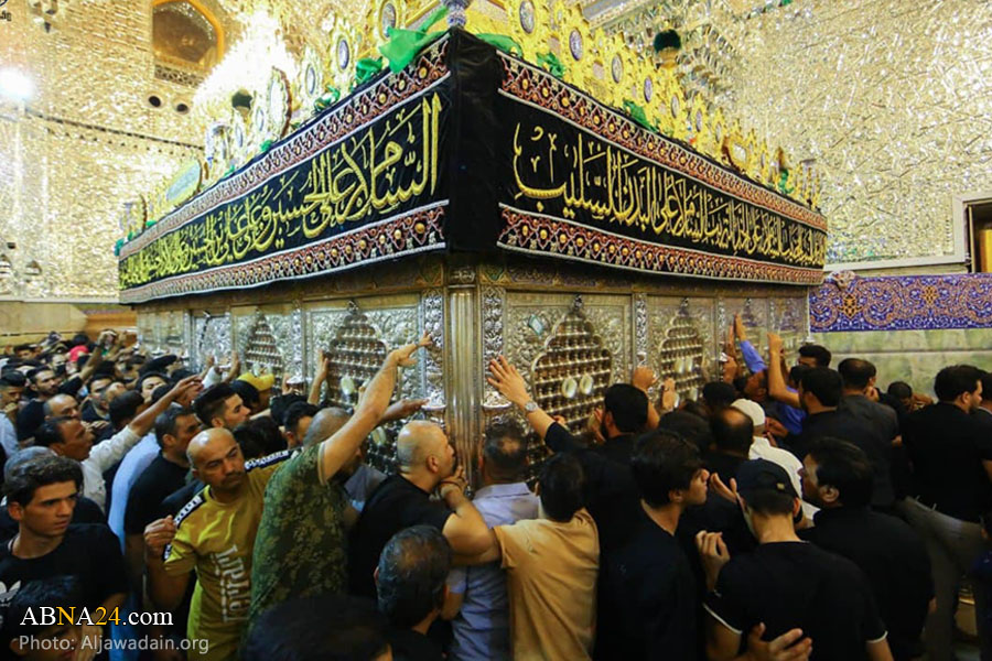 تقرير مصور/ مشاهد مختلفة عن الزوار وحرم الإمامين الكاظمين (ع) في يوم وفاة النبي (ص)