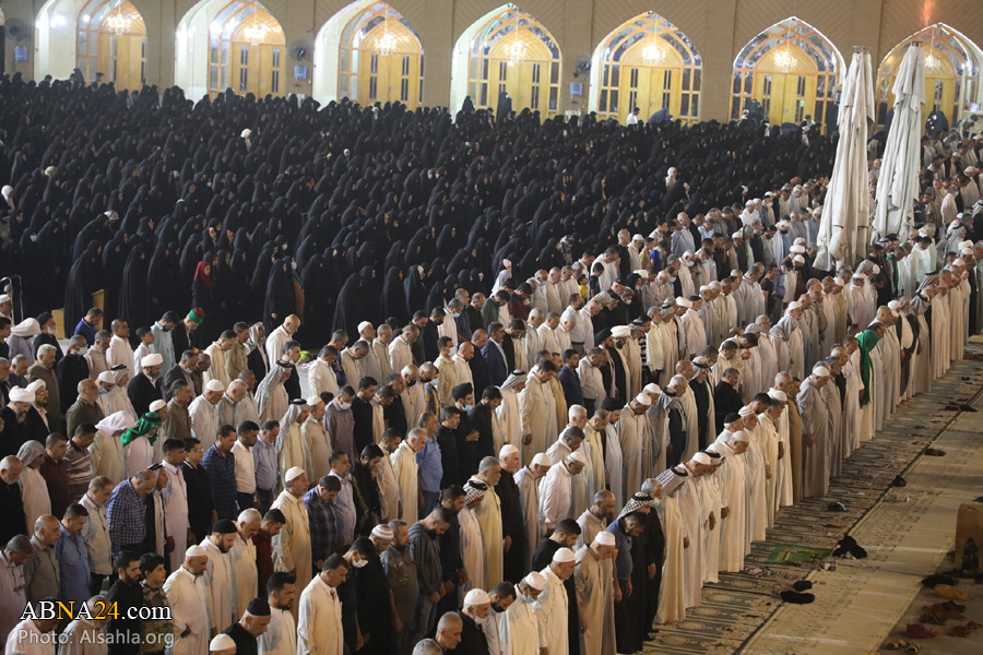 تقرير مصور/ إقامة صلاة الجماعة في مسجد السهلة المعظم