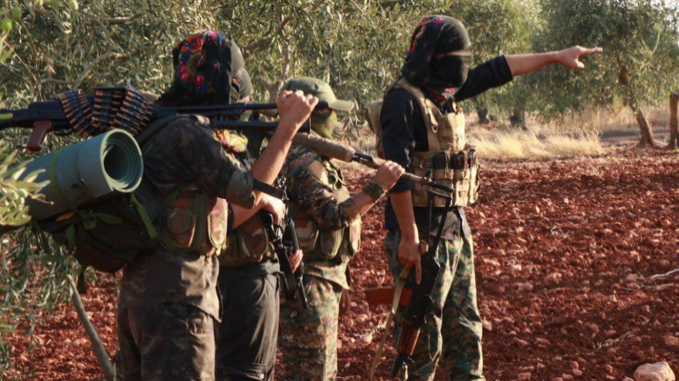"قوات تحرير عفرين" تشتبك مع المسلحين في محيط القاعدة التركية في ريف حلب