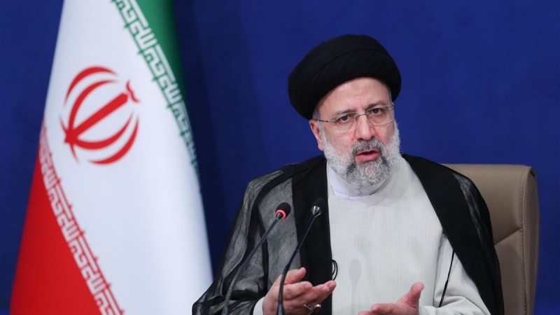 イラン大統領、「ISISによるテロは、アフガン占領国の任務失敗を補完する試み」