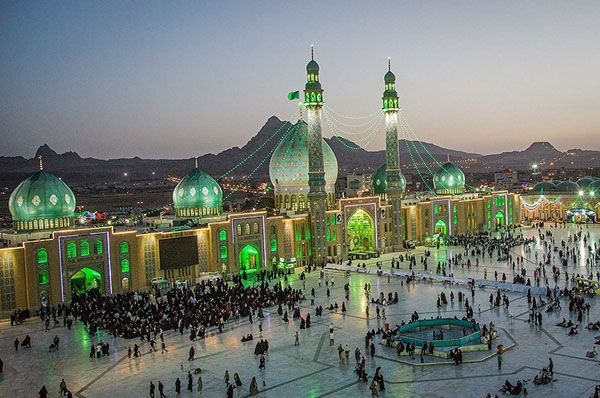 Brazilian doctor coverts to Islam at Jamkaran Mosque