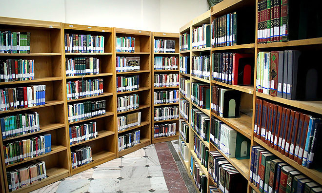 Thousands of reference books donated to Central Library of Astan Quds Razavi