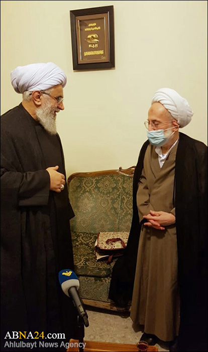 Фоторепортаж / Встреча Генерального секретаря Всемирной Ассамблеи Ахль аль-Байт (мир им) с Алламой «Абдул Хусейн Садех»