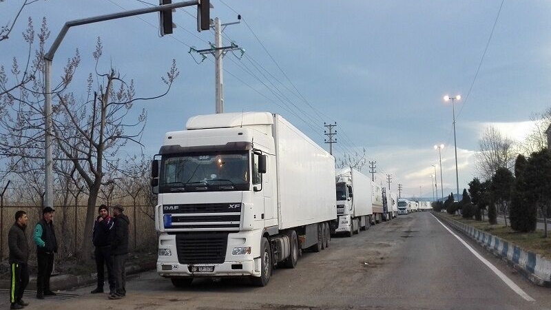Баку: Мы не блокировали экспорт иранских товаров в Россию