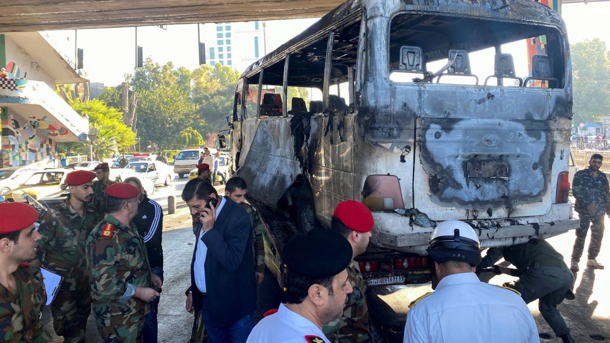 17 killed, injured at explosion in passenger bus in Damascus, Syria 