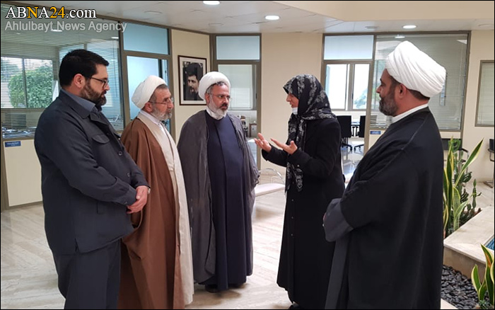El Ayatolá Ramezaní se reúne con el director de las “Fundaciones Imam Sadr”