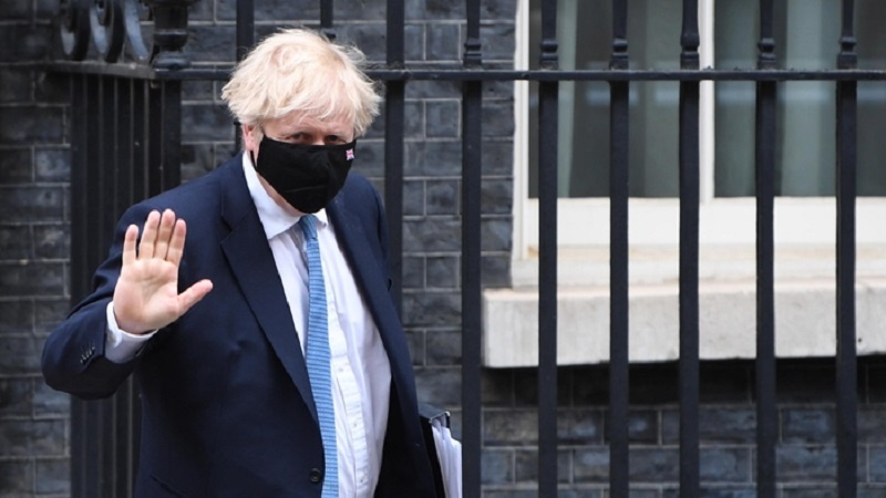 Inghilterra, 49mila contagi e 180 morti. Johnson: niente lockdown