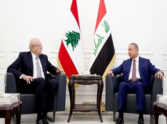 الكاظمي يجري محادثات مع نظيره اللبناني حول التعاون المشترك بين البلدين