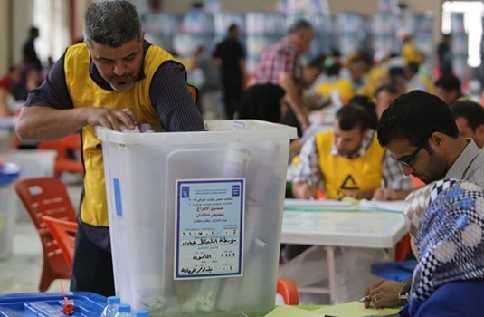 المفوضية تعلن المباشرة بأول مراحل "العد والفرز" اليدوي في (70) محطة بنينوى 