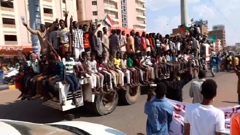 ئەنجومەنی سەروەریی سودان لەبارەی کودەتا سەربازییەکە دوو بڕیاری دەرکرد