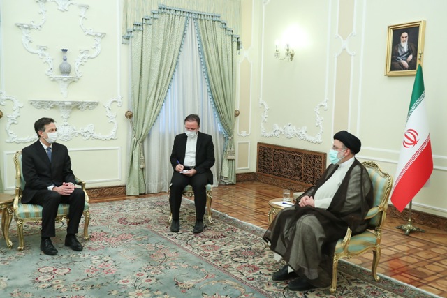 Pres. Raisi: Switzerland, Europe should not be influenced by US pressure
