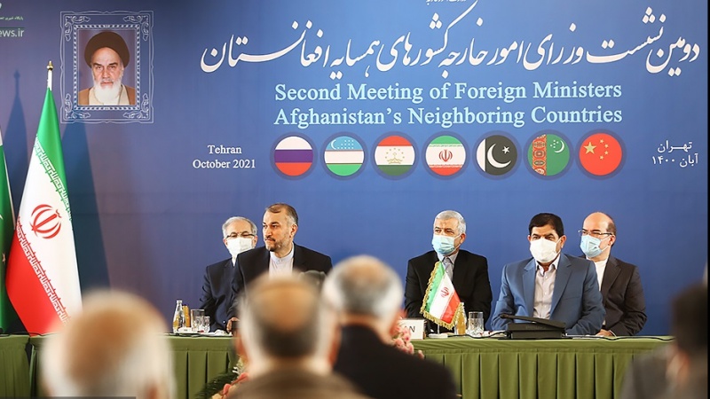 イラン外相「アフガン近隣諸国や国連が同国に人道支援物資を搬送すべき」