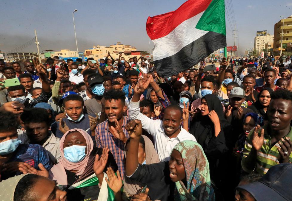 السودان: مقتل ثلاثة متظاهرين في احتجاجات حاشدة ضد الانقلاب العسكري