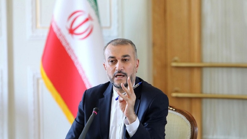 イラン外相、「国民の命運を他国に結びつけることはない」