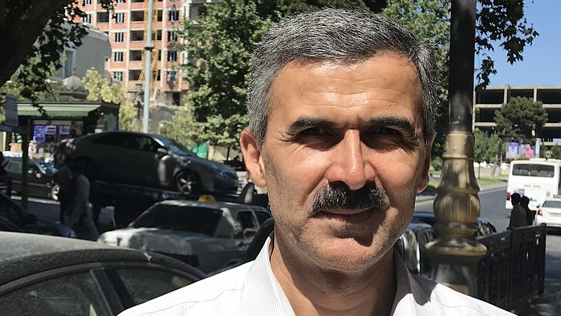 Мәшһур һүгуг мүдафиәчисинин талејиндә һакимијјәт мараглы олуб?