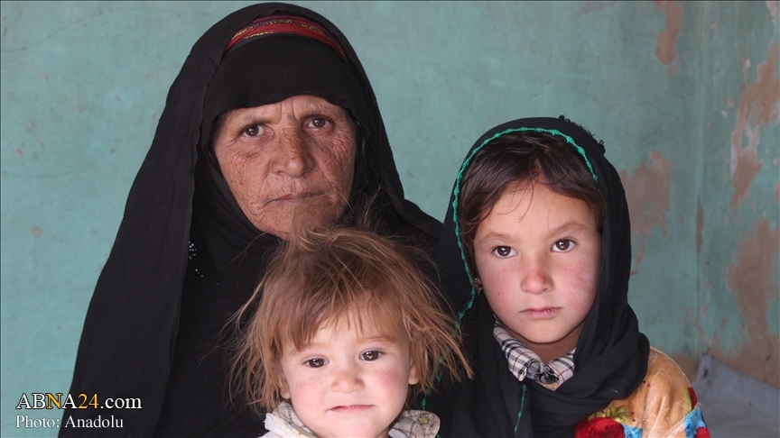 Starving families in Afghanistan sell their children to survive