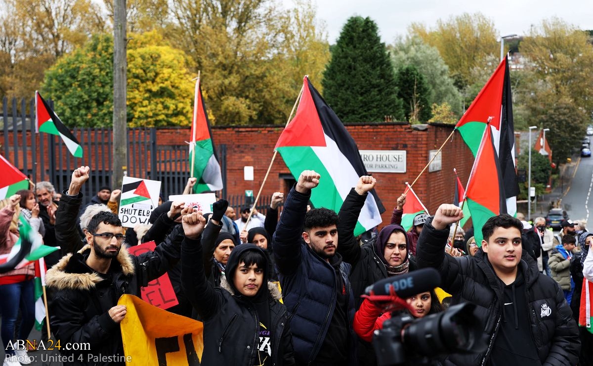Photos: Protest against Israeli regime and in solidarity with Palestinian people held in front of Elbit weapons factory of Oldham