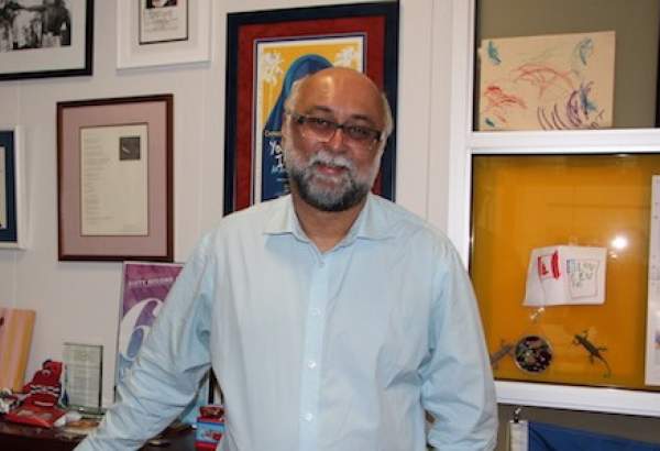 Professor Hussein: Muslims divided over political rows not religious differences  