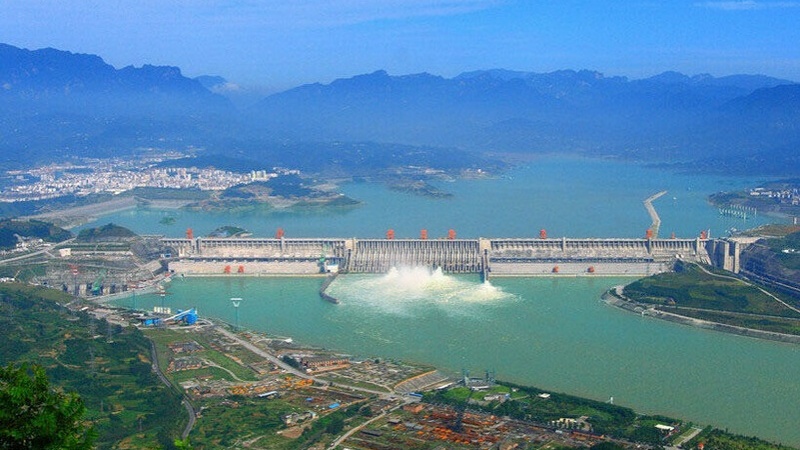 中国・三峡ダムが全面竣工以来初めて175m貯水