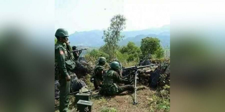  သထုံခ႐ိုင္ ေက်း႐ြာမ်ားတြင္ စစ္ေကာင္စီတပ္က လက္နက္ႀကီး၊ လက္နက္ငယ္ျဖင့္ ပစ္ခတ္