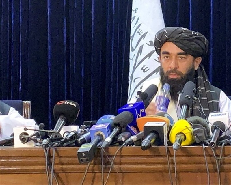 حكومة طالبان تحظر التعامل بالعملات الأجنبية في أفغانستان