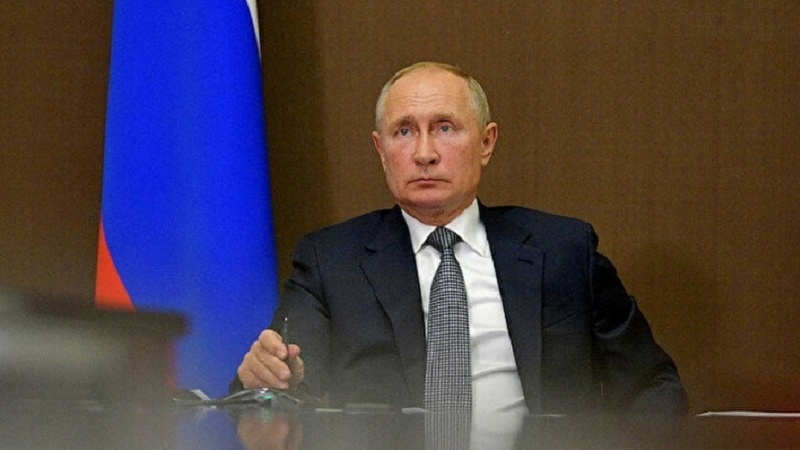 Putin: AL Rusia Harus Dilengkapi Rudal-Rudal Hipersonik