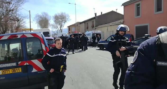 إصابة ضابط شرطة بعد تعرضه للطعن في مدينة كان بفرنسا