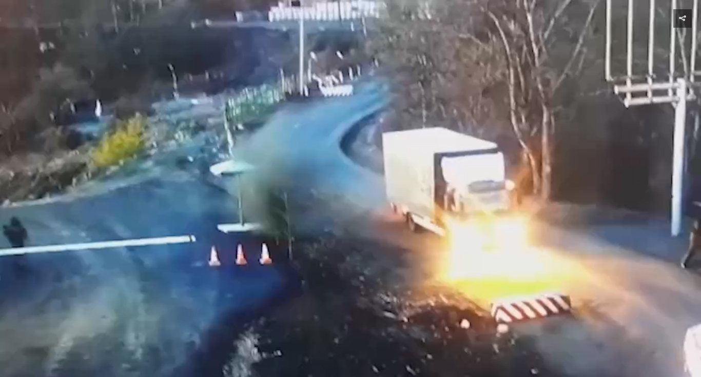 مجهول يلقي قنبلة يدوية على نقطة تفتيش أذربيجانية في قره باغ+(صور)