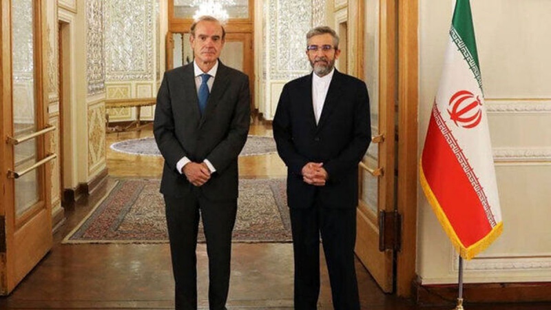 Iran-Ue, incontro tra Bagheri e Mora. Focus sulla revoca di sanzioni
