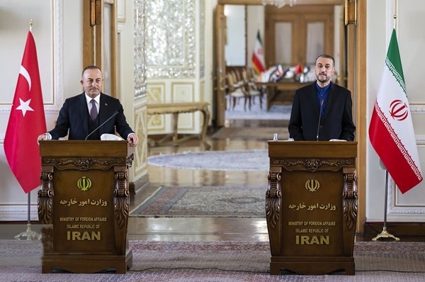 أمير عبد اللهيان: لدينا وجهات نظر مشتركة كثيرة مع تركيا حول القضايا الإقليمية 