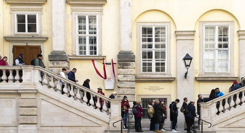 ​An Fara Zaman Gida A Kasar Austria Ga Wadanda Basu Yi Riga Kafin Cutar Covidi 19 Ba