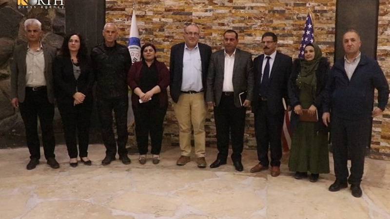 Визит американской делегации в северо-восточные районы Сирии