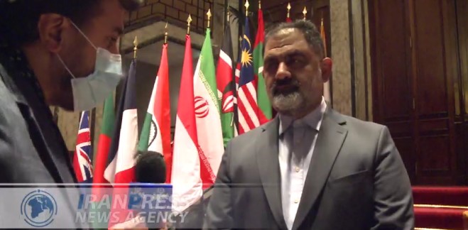 Le voyage du commandant de la marine de la République islamique d'Iran en France