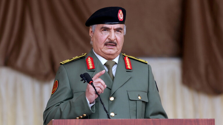 حفتر يعلن ترشحه للانتخابات الرئاسية في ليبيا