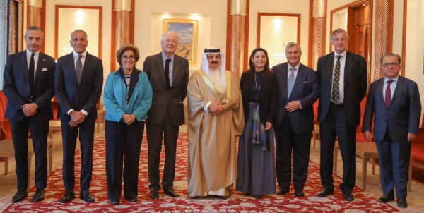 ملك البحرين يقّدم دعمه لمشروع يهودي يهدف لمواجهة نفوذ مُنكري محرقة الهولوكوست في الأوساط العربية