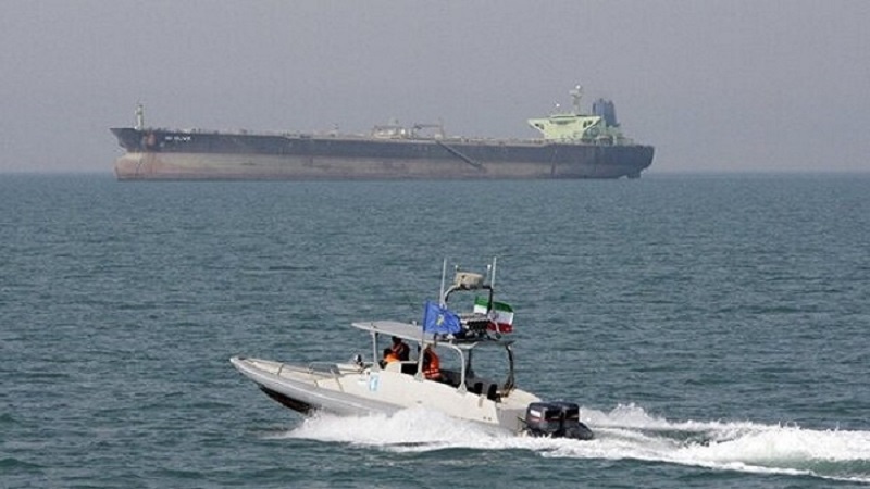 Iran, sequestrata una nave straniera in Hormozgan