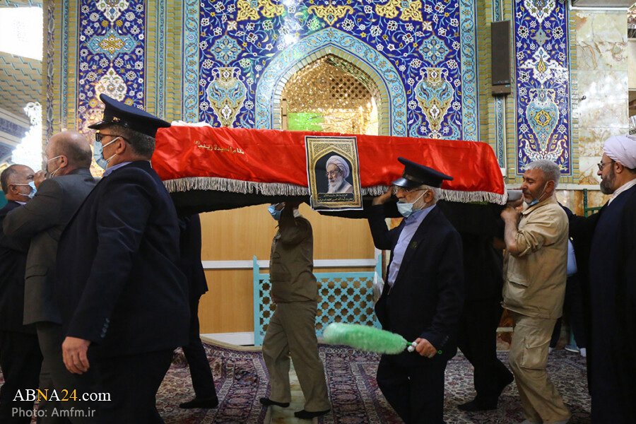 تقرير مصور/ تشييع جثمان آية الله "مجتهد شبستري" في قم - 2