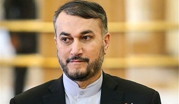 وزير الخارجية الإيراني يدين القرار البريطاني بحق حركة حماس