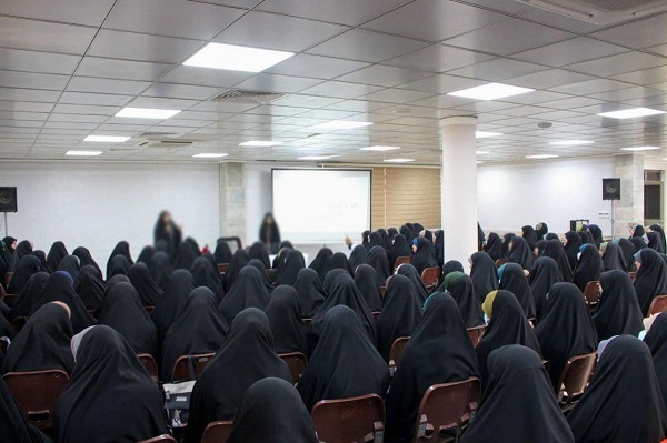 إطلاق برنامج (وزدناهم هدى)